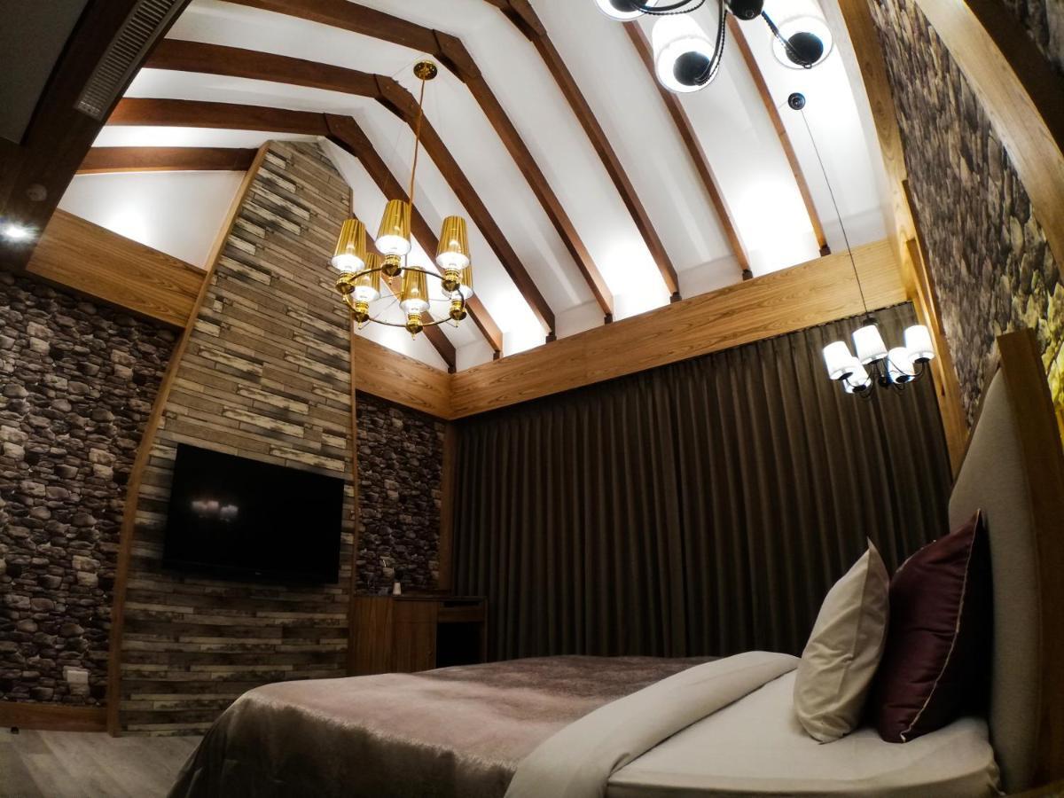 Song Xia Motel Taichung Eksteriør billede